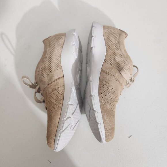 Dansko Comfortable Beige Leather Sneakers With Perforated Design & Lace-Up EU 39 - Picture 10 of 14